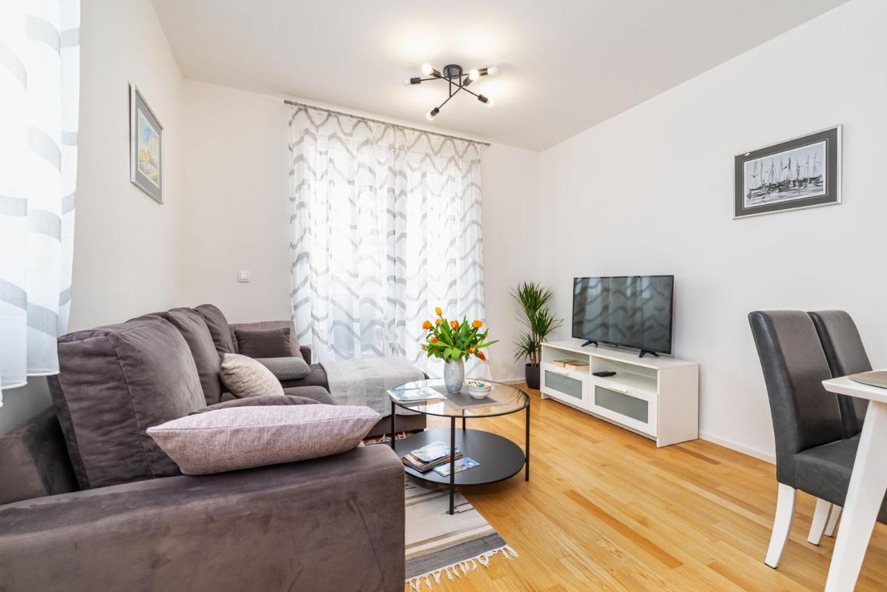Apartmán Ap Stella, Center Of Zadar, 2Br, Parking Exteriér fotografie